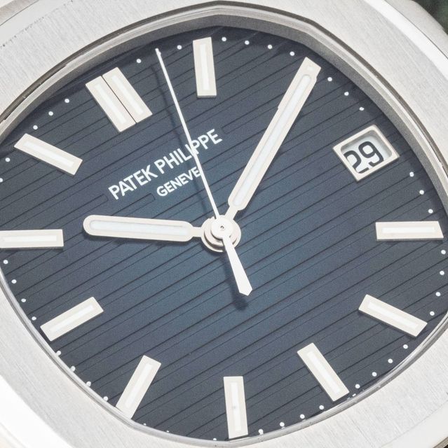 Patek Philippe Nautilus 5811/1G-001 Image 6